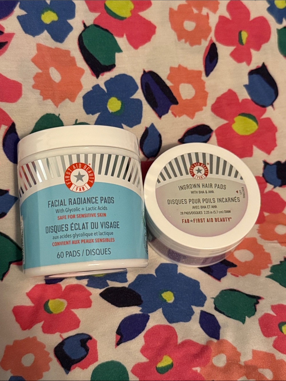 NWT First Aid Beauty Facial Radiance Pads & Ingrown Hair Pads Duo